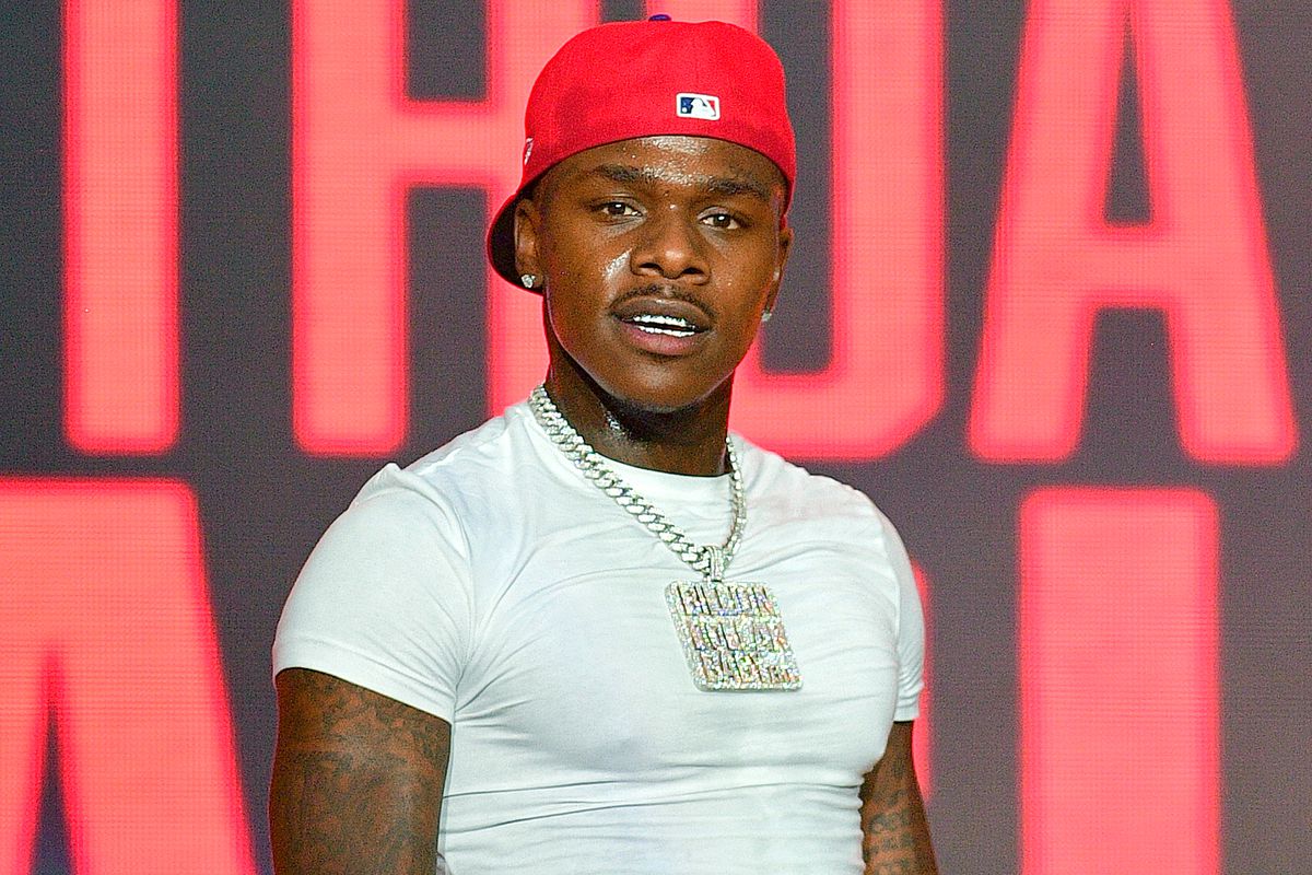 DABABY PRESENTS MCDONALD’S EMPLOYEE WITH A GREAT OPPORTUNITY